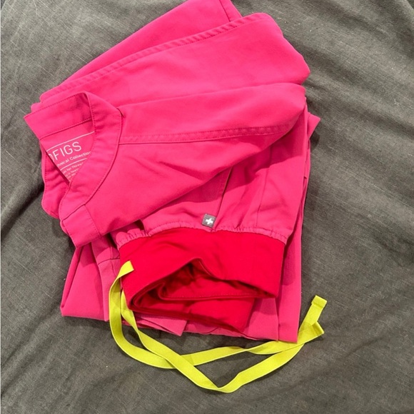 Figs Rafaela Set - Picture 1 of 1